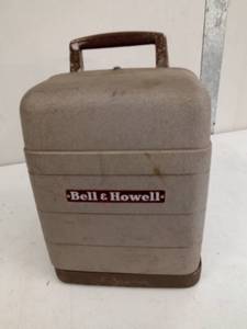 lot 33 image: Reel to Reel movie projector