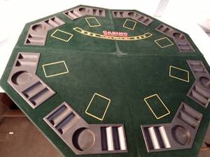 lot 77 image: Casino fold -up poker table topper mat