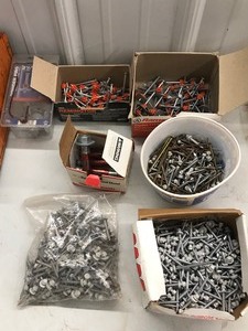 lot 259 image: White Pole Barn Screws 2.5 - 2.5 Power Fasteners Cement - Drill Bits & More