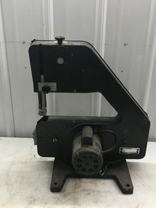 lot 294 image: Craftsman 10 Band Saw