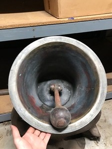 lot 2 image: Vintage Large Brass Bell - See Below for Dimensions & Description