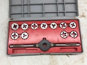 lot 384 image: Craftsman Kromedge Hexagon Die Set