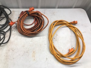 lot 421 image: 3 Extension cords and more