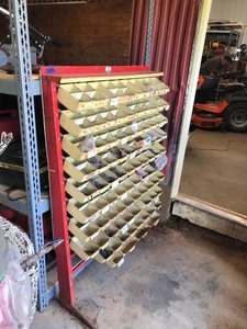 lot 434 image: Organizer parts stand - 91 compartments with contents