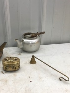 lot 524 image: Copper tea kettle, candle snuffer, aluminum tea kettle and more