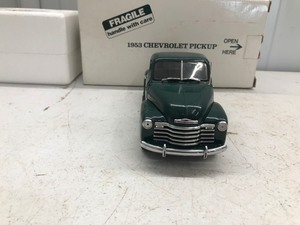 lot 560 image: The Danbury Mint 1953 Chevrolet pickup