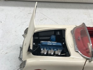 lot 561 image: Franklin Mint Precision Model 1953 Chevrolet Corvette