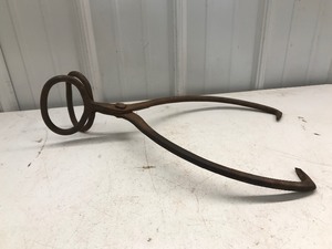 lot 549 image: Vintage ice tongs