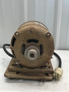 lot 687 image: Craftsman 1HP compactor motor