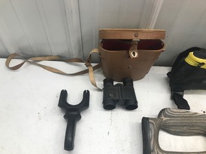 lot 590 image: Lot of hunting items