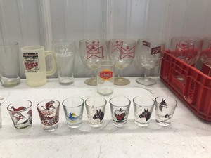 lot 608 image: Lot of collectable glasses, S&P and more