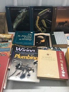 lot 611 image: lot of books