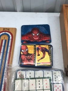 lot 636 image: Lot of game items