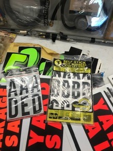 lot 640 image: Yard sale signs, stencils, yellow jacket refrigeration 3 pack, Washing machine, Grill zone type 1 regulator, 10 amp test clip and more