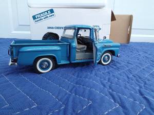lot 530 image: Danbury Mint 1958 Chevrolet Apache  die cast model
