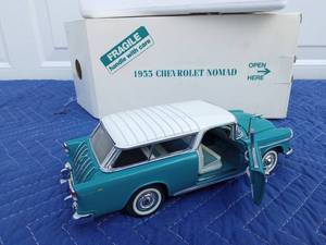 lot 531 image: Danbury Mint 1953 Chevrolet Nomad die cast model