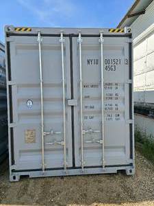 lot 2 image: Sea Container 40 #5213- 2024