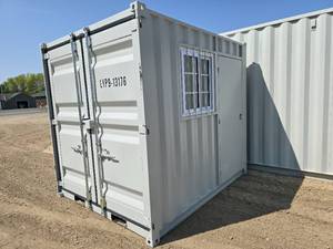 lot 5 image: Sea Container LYP9-13176