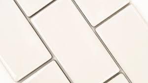 lot 68 image: MSI Antique White 3 in. x 6 in. Glossy Ceramic Subway Wall Tile (48 sq. ft.)