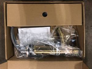 Garrick Single-Handle Single-Hole Bathroom Faucet in Matte Gold (2-Pack)  Customer Returns See Pictures