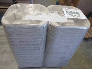 lot 23 image: 150 ct - 4 cup Carriers...