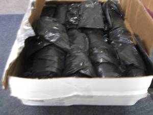 lot 65 image: 7- 10 Gallon 24x23 inch Black Trash...