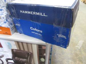 lot 100 image: Case Hammermill Colored Paper, 20 l...