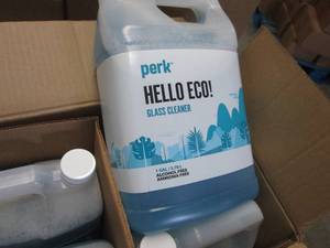 lot 116 image: 4 Gallons Perk Hello Eco Glass Cle...