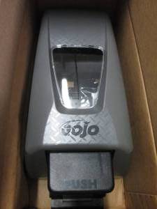 lot 132 image: GOJO 7500-01 PRO TDX 5000 Gray Di...
