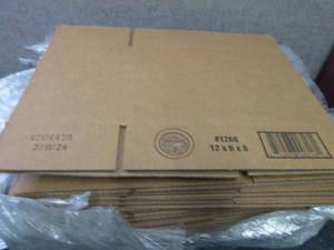 lot 257 image: Bundle of 12x6x8 Boxes...