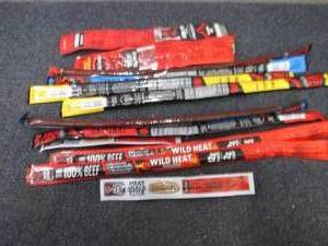 lot 289 image: 12 Assorted Jack Links Snacks...
