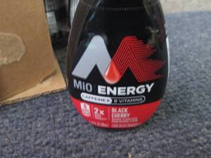 lot 373 image: 8- 3.24 oz MIO Energy Black Cherry...