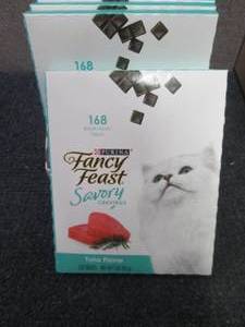 lot 383 image: 10 - 3oz Fancy Feast Savory Craving...