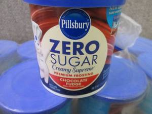 lot 406 image: 8- 15 oz Pillsbury Zero Sugar Cream...
