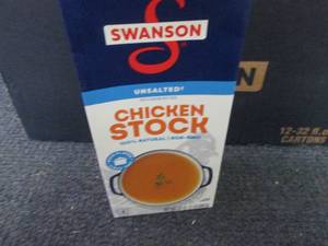 lot 418 image: 12- 32 oz Swanson Unsalted Chicken ...