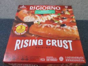 lot 440 image: 3-31.4oz pks FROZEN Digiorno Suprem...