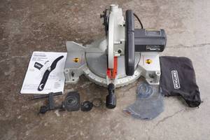 lot 14 image: Craftsman 10 Compound Miter Saw