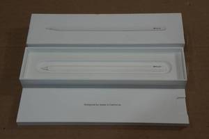 lot 23 image: Apple Pencil for iPad Models with Magnetic Apple Pencil Connector