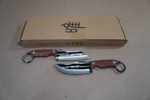 lot 45 image: Set of 2 Kitchen Knives