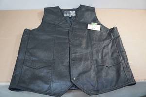 lot 86 image: Bikers Dream Apparel Leather Vest -XXL