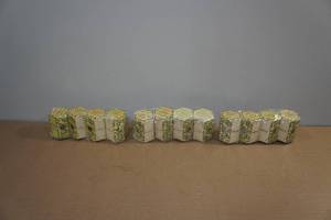 lot 126 image: 12 Tyler Candle Co Candles
