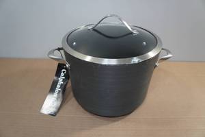 lot 133 image: Calphalon 8QT Stock Pot with Lid
