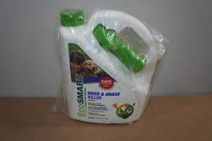 lot 135 image: 12 Gallon EcoSmart Weed & Grass Killler