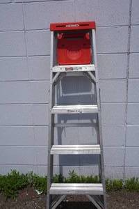 lot 170 image: Werner 5 Light Duty Ladder