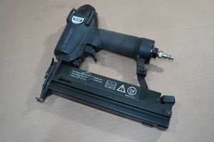 lot 175 image: Pulsar Air Nailer
