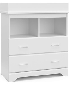 lot 5 image: Graco Changing Table -White