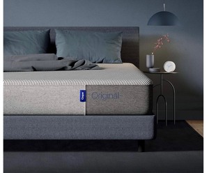 lot 10 image: Casper Sleep Original Memory Foam King Mattress 950-000069-005