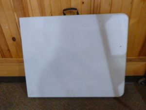 lot 25 image: Portable Folding Table