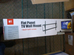 lot 31 image: HFT Flat Panel TV Wall Mount