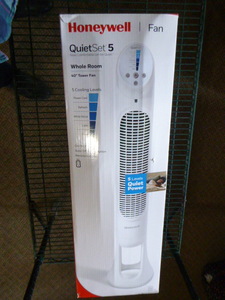 lot 41 image: Honeywell Tower Fan